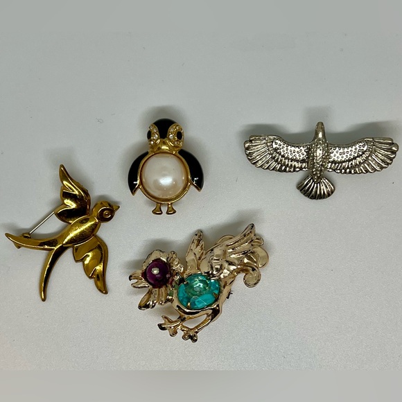 Jewelry - Vintage Bird Brooch Bundle in Gold and Silver, Marvella penguin & more